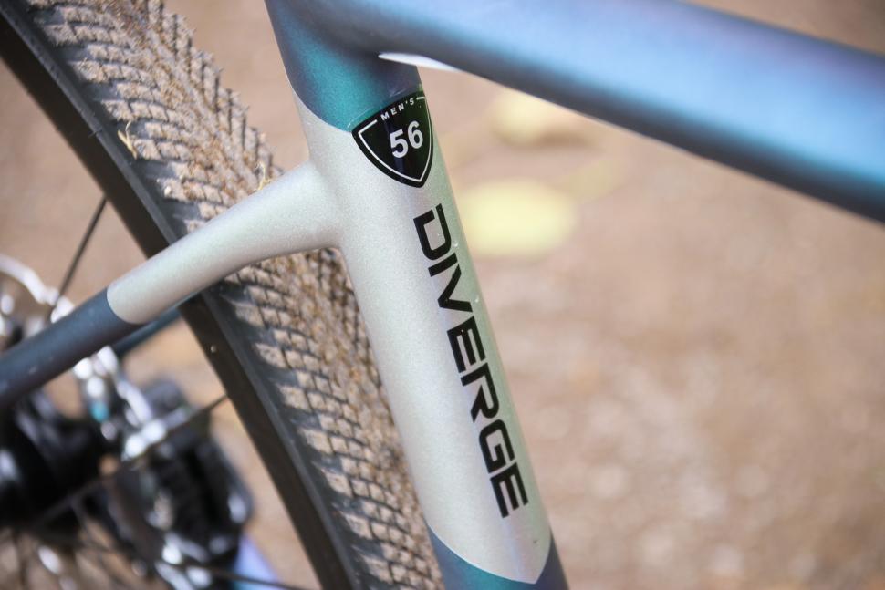 Specialized S-Works Diverge - seat tube detail.jpg