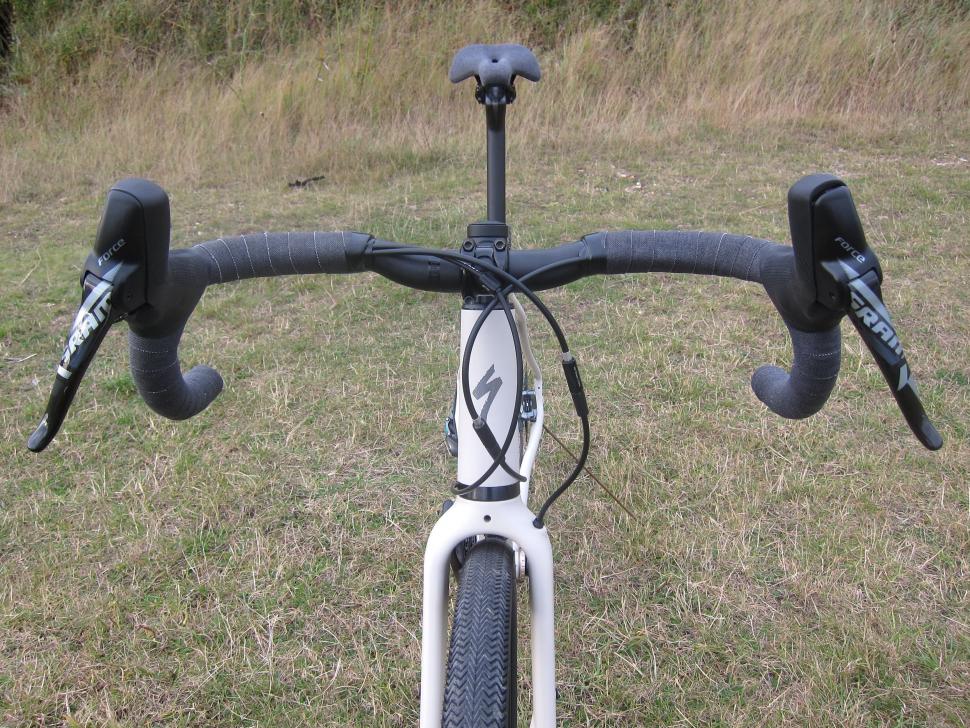 Specialized Sequoia Expert - Hover Bars Front.jpg