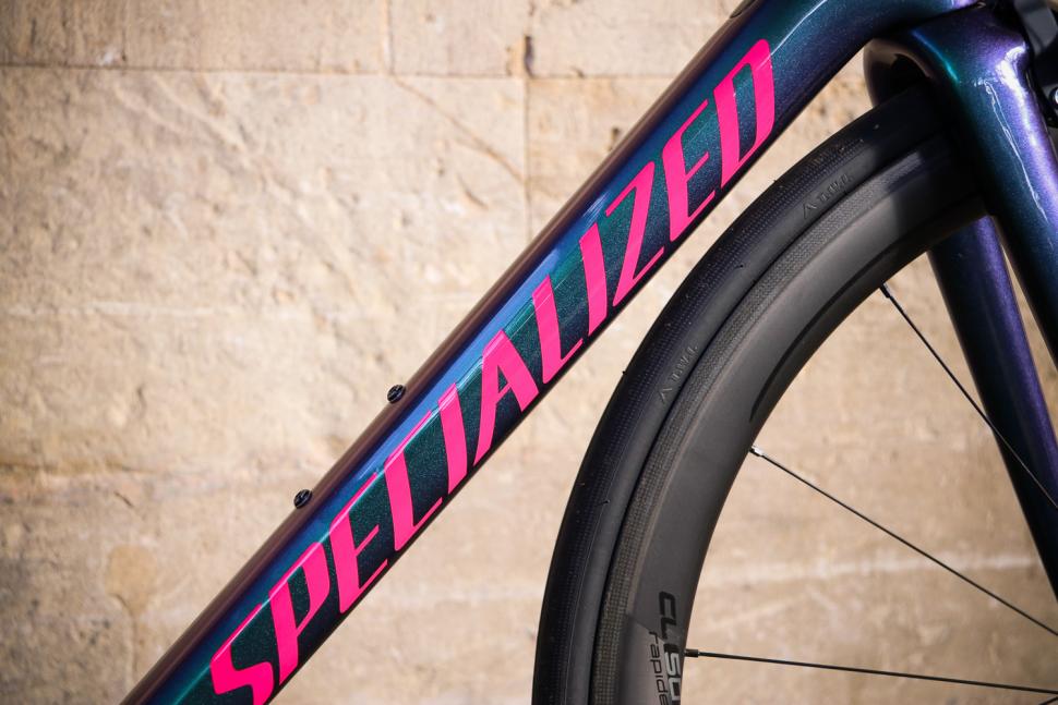 Specialized Tarmac SL 6 Pro - down tube.jpg