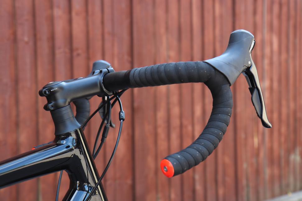 specialized_diverge_e5_sport12.jpg