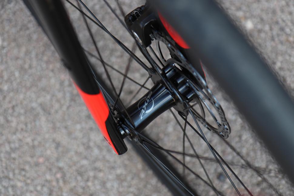 specialized_diverge_e5_sport26.jpg