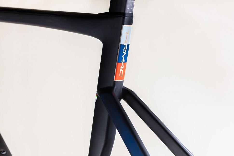 Specialized_Sagan-Collection_Tarmac-SL7_Detail_Seat_Junction