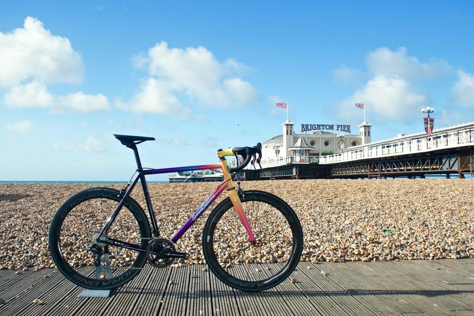 spoon_customs_0198.jpg