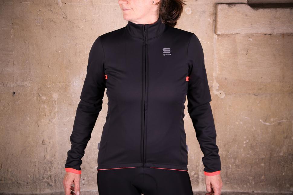 Sportful Luna Softshell Jacket.jpg