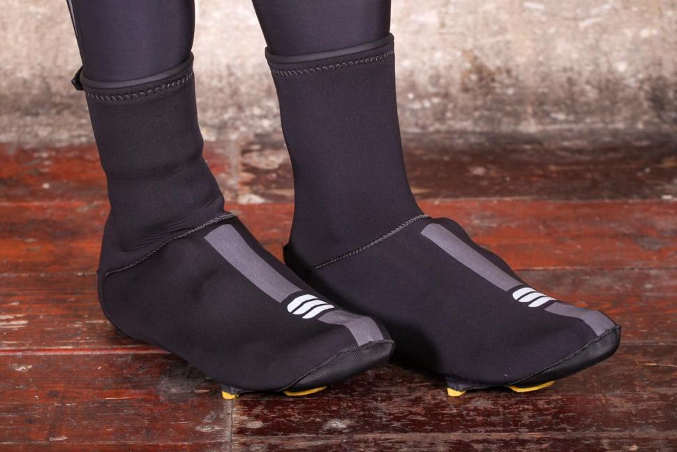 Sportful overshoes.jpg