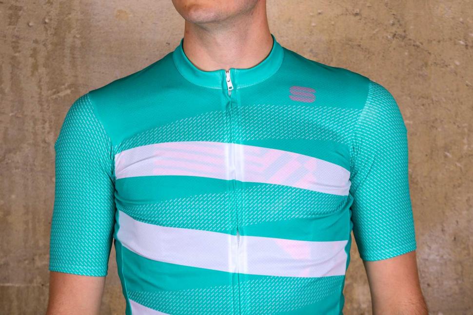 Sportful T 2.0 Ribbon Jersey - chest.jpg