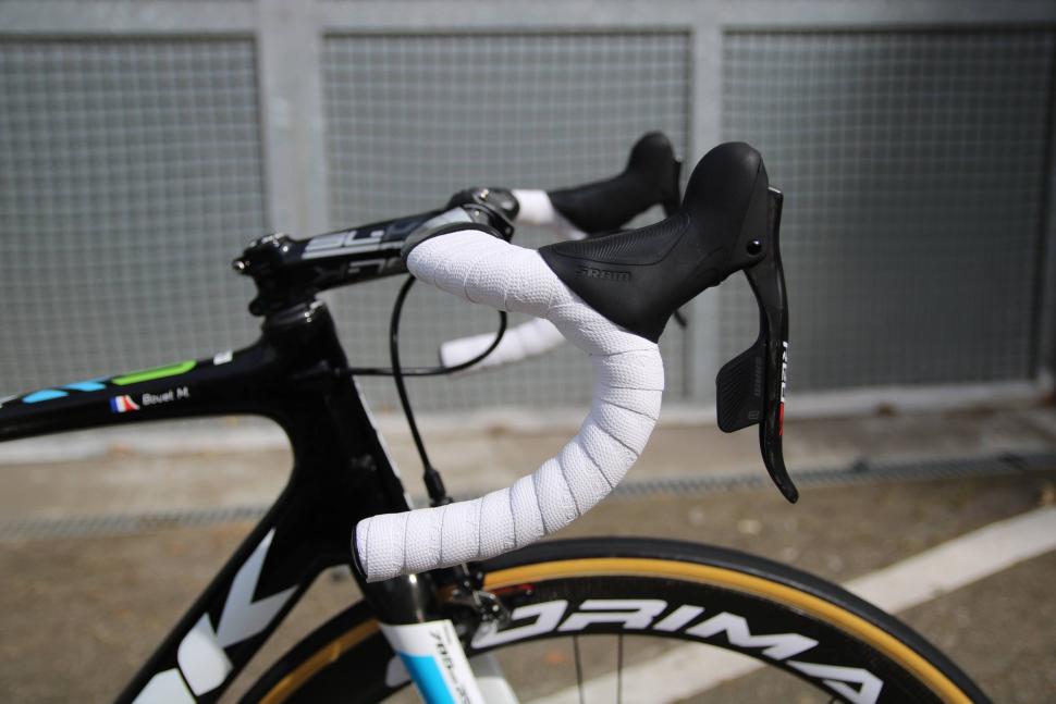 sram etap shifters - 1.jpg