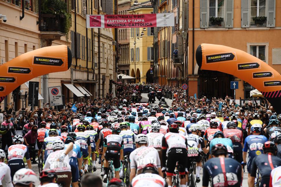 START LINE_giro21.JPG