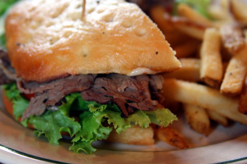 Steak sandwich (CC BY @joefoodie|Flickr).jpg