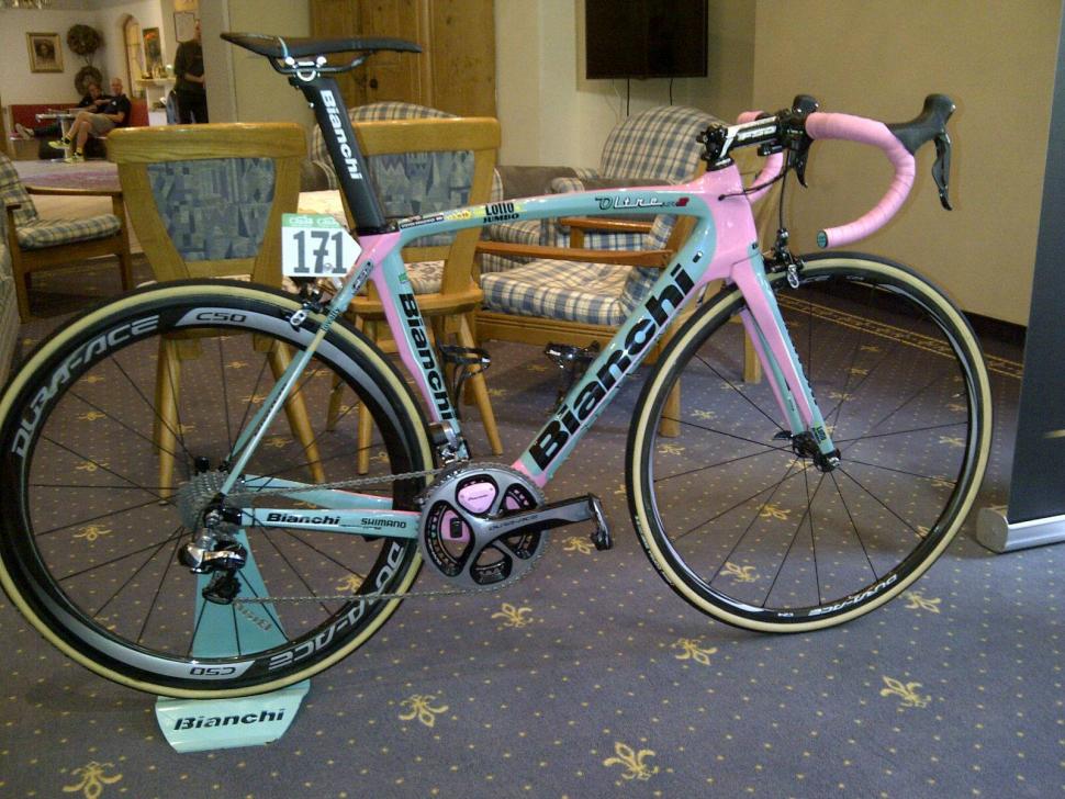Steven Kruijswijk bianchi1.jpg