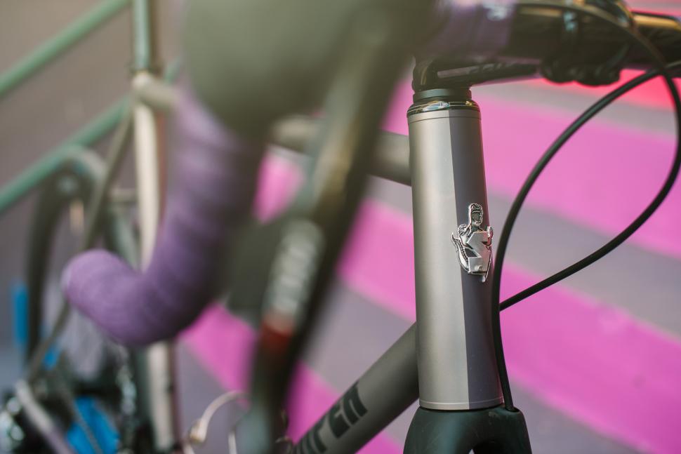 _stoemper_vincent_titanium_14.jpg