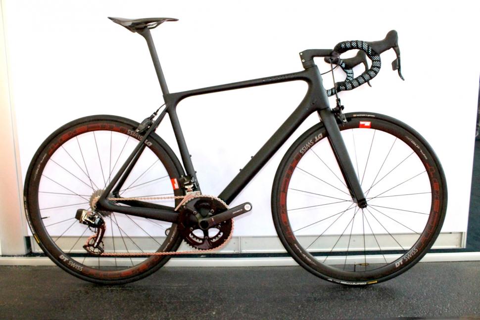 Storck Aernario 2 - 1.jpg