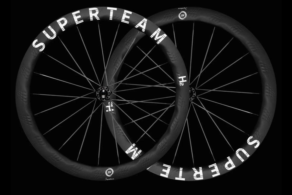 Superteam Ultra H2 1