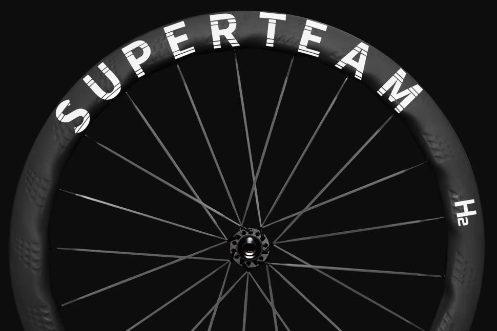 Superteam Ultra H2 7
