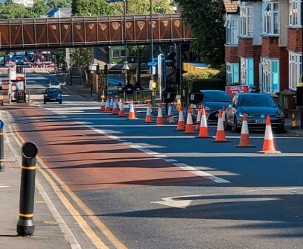 sutton st nicholas way social distancing measures - via twitter.PNG
