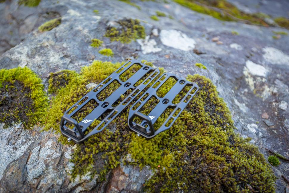 2021 Tailfin Cargo Cage Product Image 2