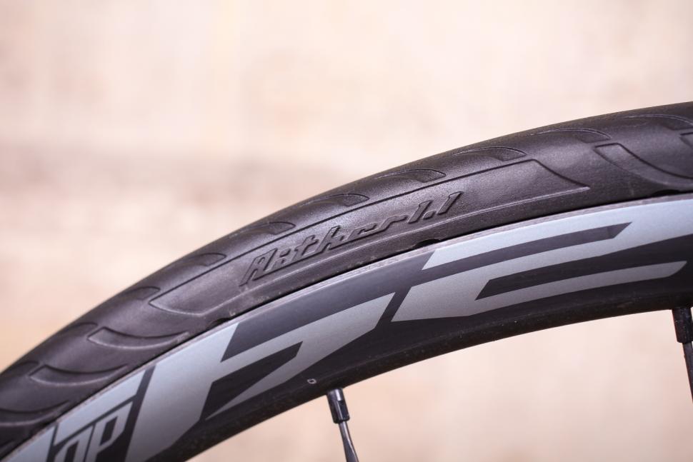 Tannus Aither 1.1 solid tyres - product name.jpg