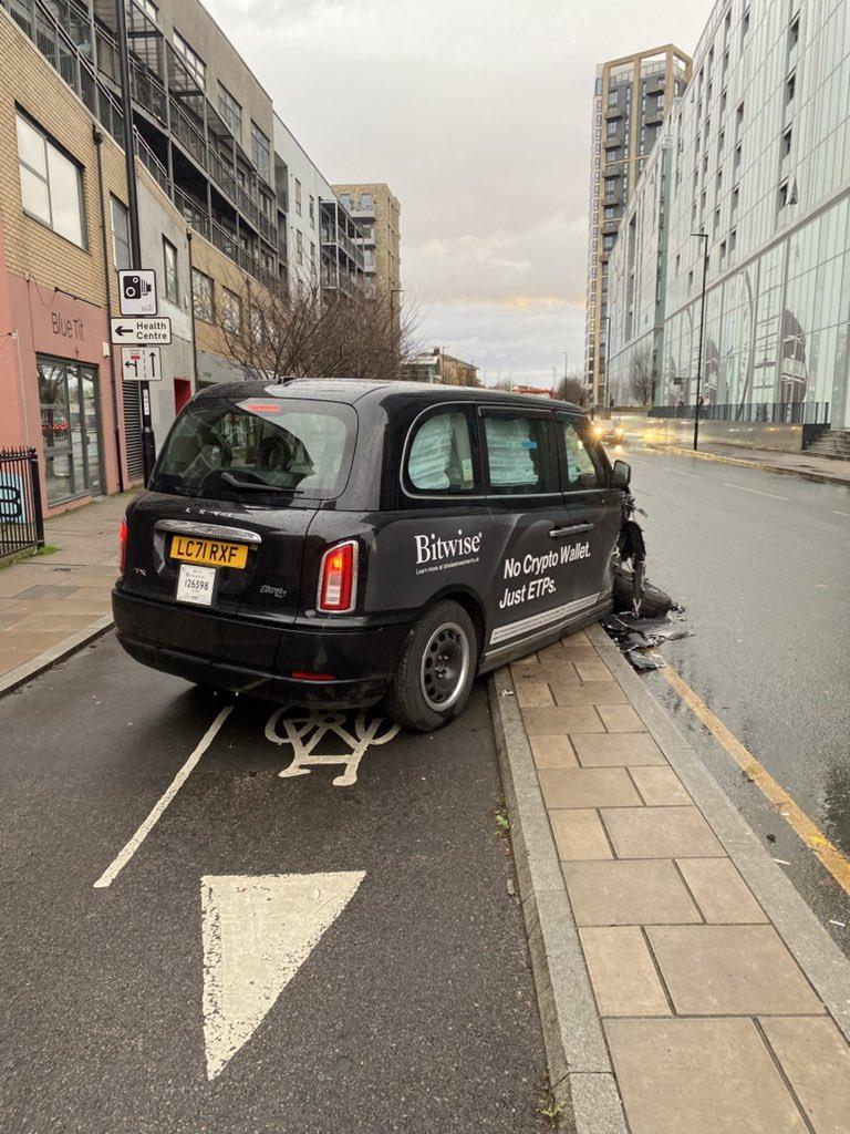 Taxi driver crashes into cycle lane, Greenwich