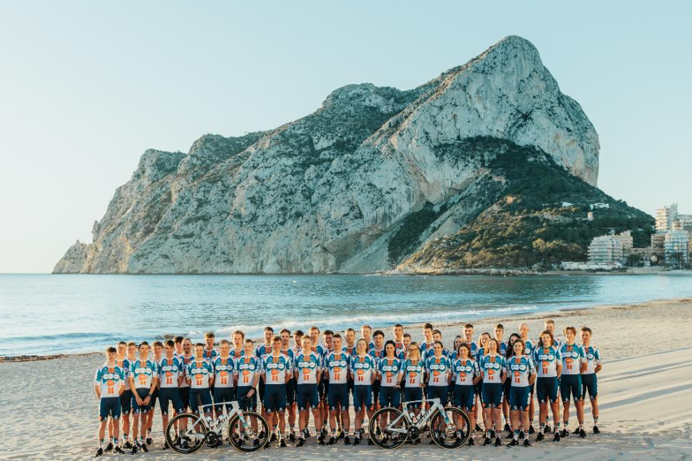 Team DSM-Firmenich PostNL 2024 (DSM/Eltoromediadotcom)