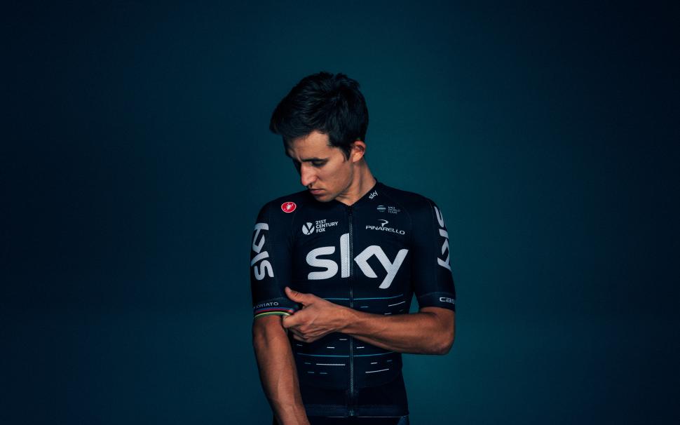 Team Sky 2017 kit 03 Kwiatkowski.jpg