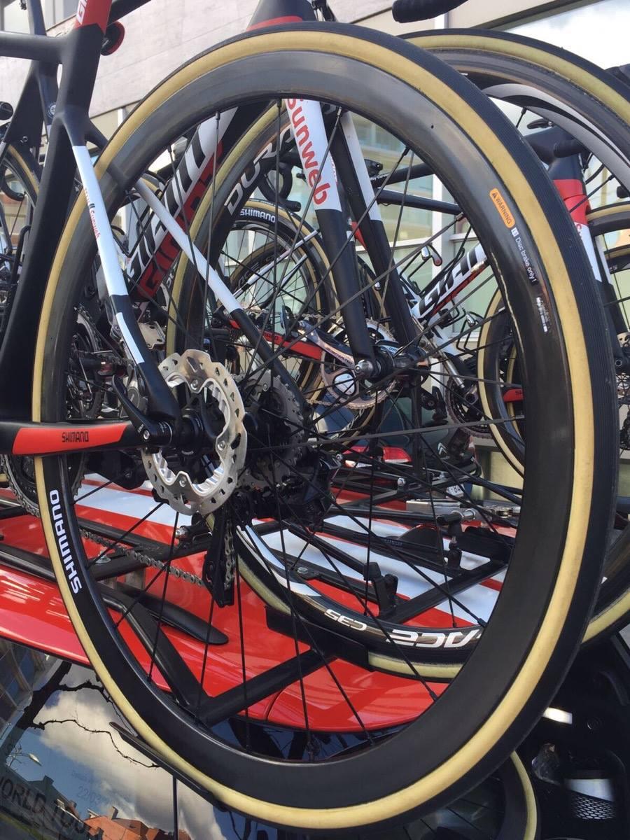 team sunweb giant defy disc brakes 4.jpg