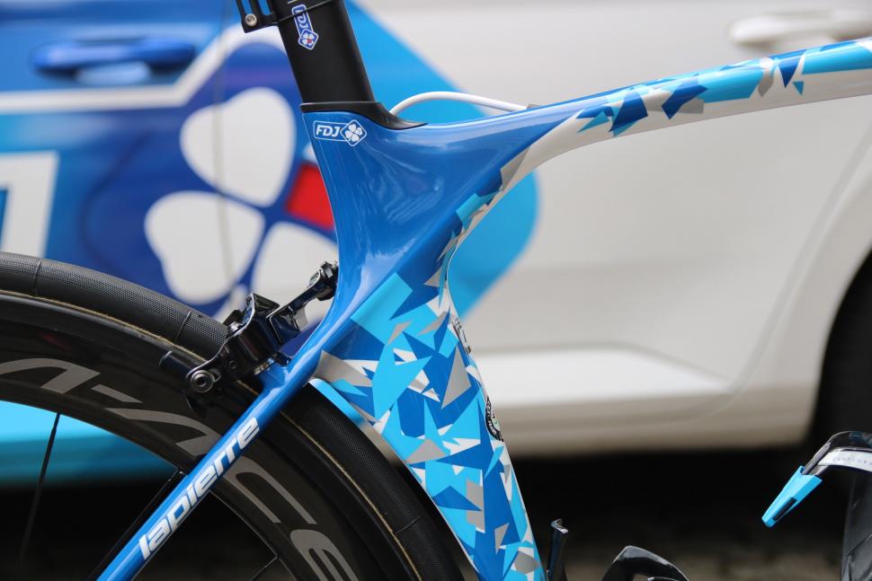 Thibaut Pinot Lapierre Aircode SL - 6.jpg