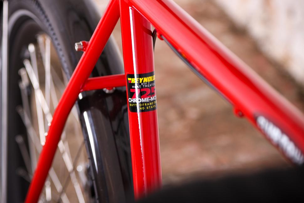 Thorn Club Tour Mk5 - Reynolds sticker.jpg