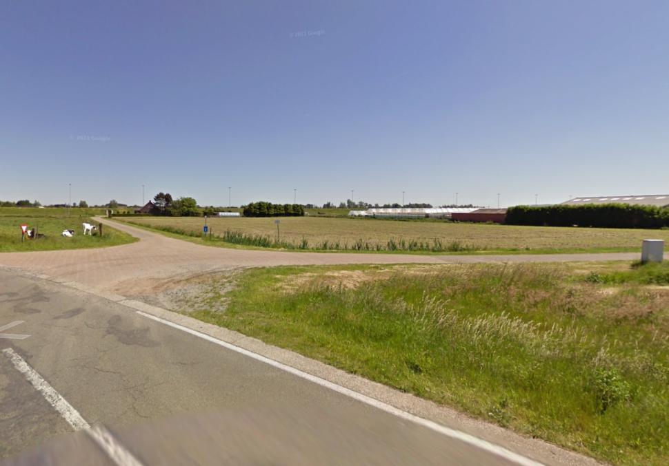 Tolberg and Maxburgdreef intersection, Meer, Belgium
