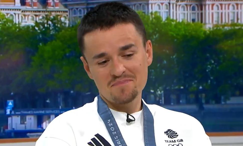 Tom Pidcock appears on Good Morning Britain after winning Olympic gold (GMB, Twitter)