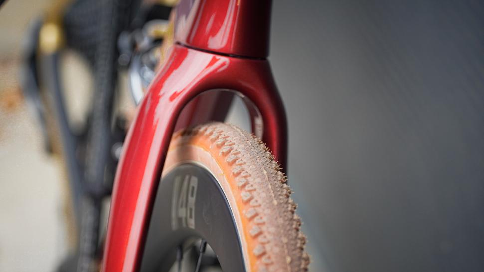 Tom Pidcock Pinarello Dogma F GR Gravel Bike-12