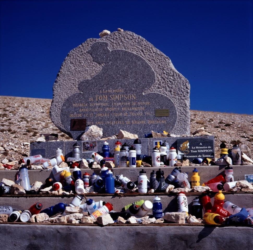 Tom Simpson memorial (CC licensed by Andreina Schoeberlein via Flickr).jpg