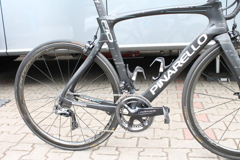 Tour de France 2017 Geraint Thomas Pinarello Dogma F10 - 3.jpg