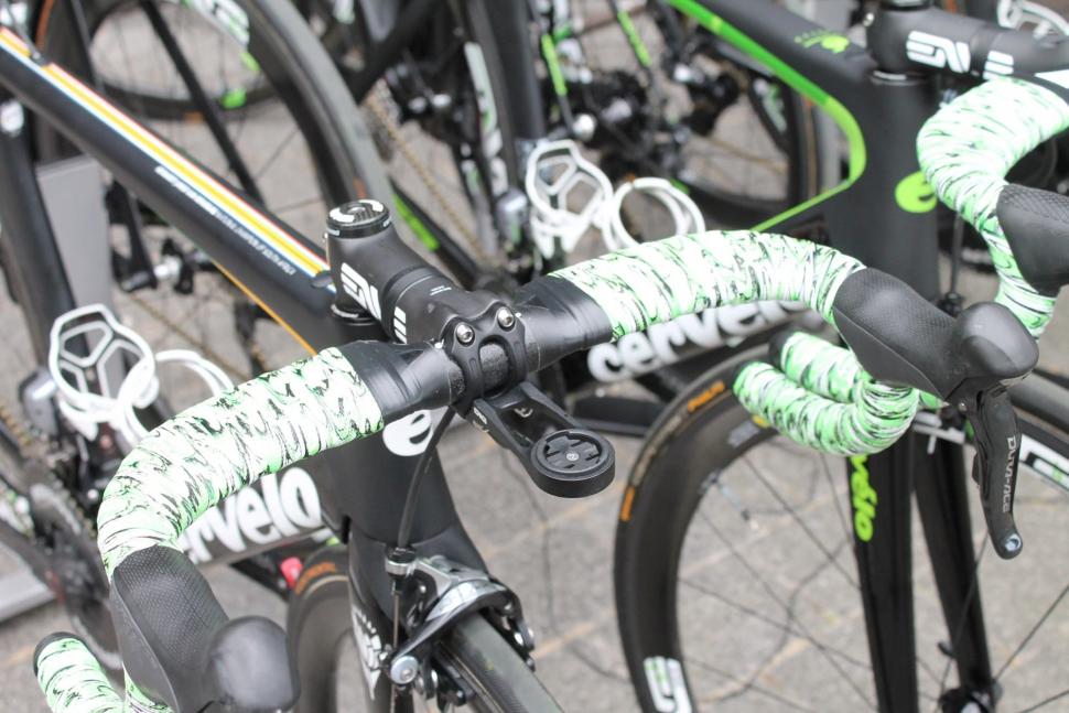 Tour de France 2017 Reinardt Janse van Rensburg bars - 1.jpg