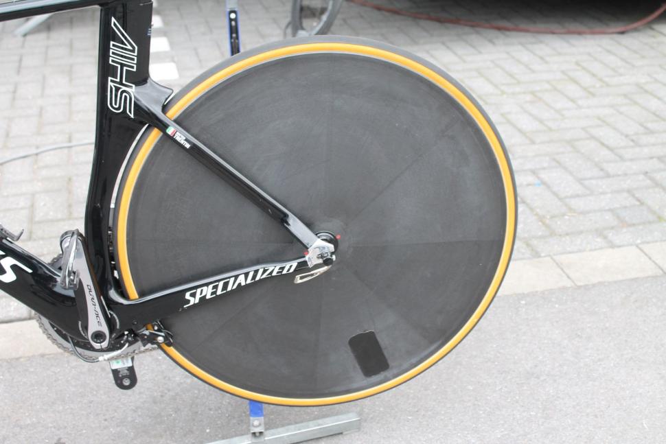 Tour de France 2017 Specialized Shiv Matteo Trentin - 2.jpg