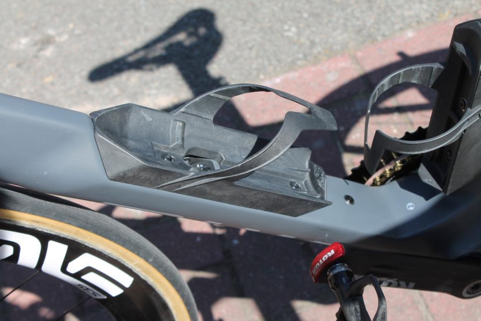 Tour de France 2019 BMC bottle cage - 1