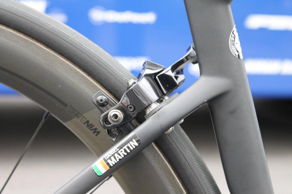 Tour Tech 2017 - Dan Martin Specialized Tarmac - 2.jpg