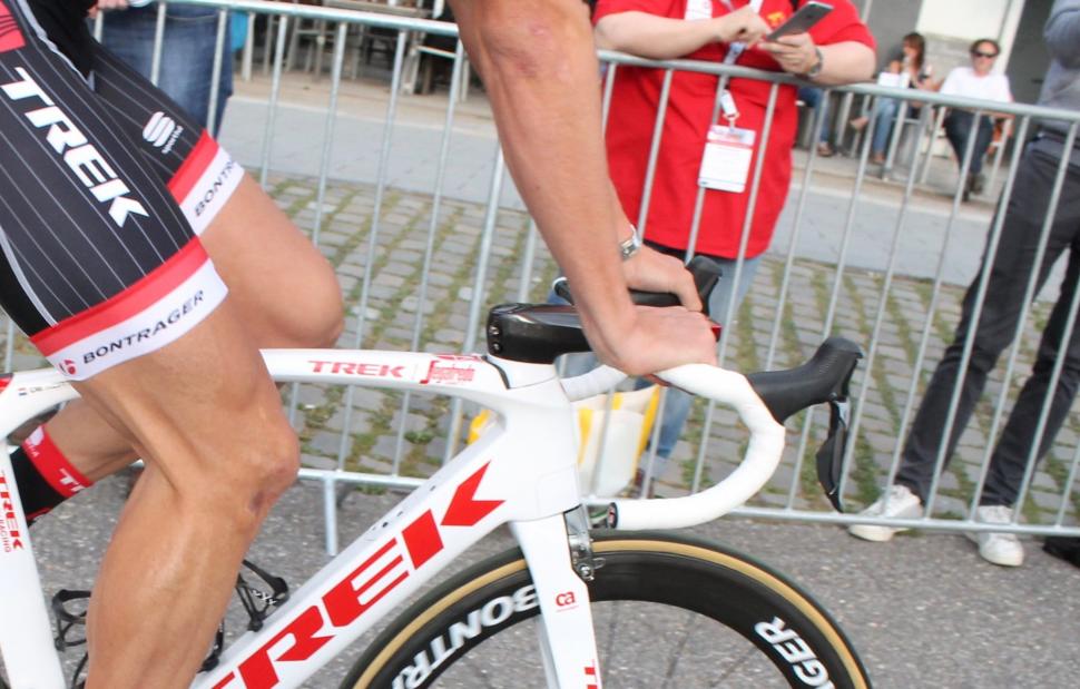 Tour Tech 2017 - Koen de Kort Trek Madone - 1.jpg