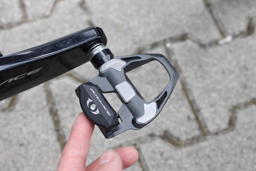 Tour Tech 2017 - pedals Chris Froome Shimano DA 9100 - 1.jpg