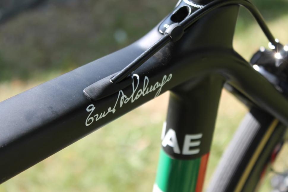 Tour Tech 2019 Dan Martin Colnago V2-r - 11.jpg