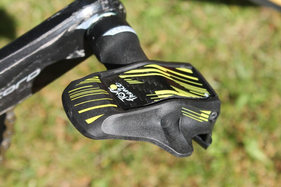 Tour Tech 2019 Dan Martin Colnago V2-r - 12.jpg