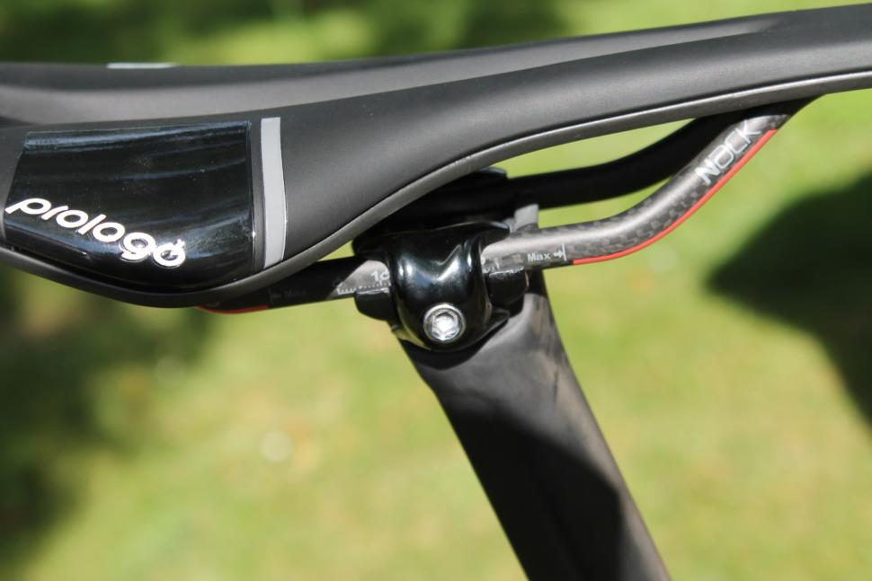 Tour Tech 2019 Dan Martin Colnago V2-r - 14.jpg