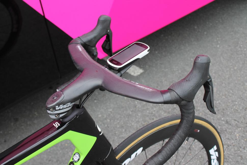 tour_de_france_2018_-_vanmarcke_handlebar_cannondale_systemsix_-_1.jpg
