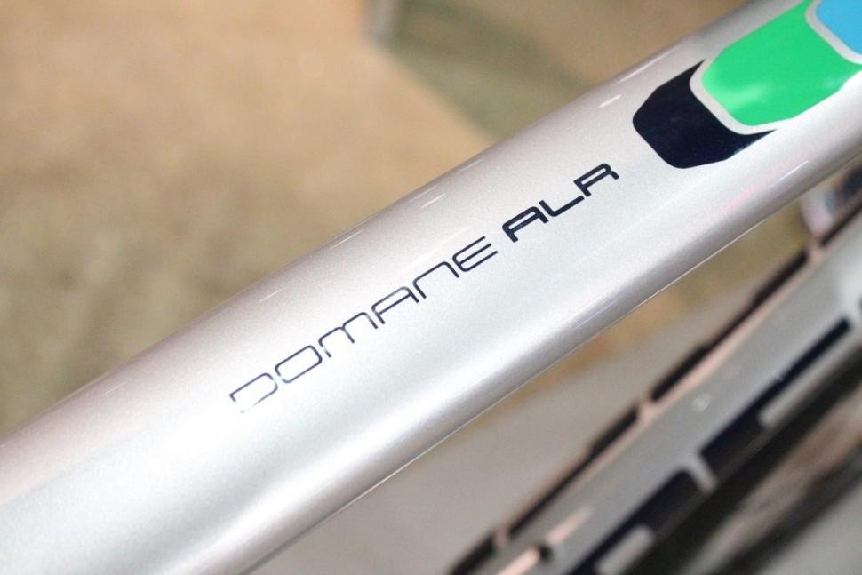 Trek Domane ALR 4 Disc 2017 - 5.jpg