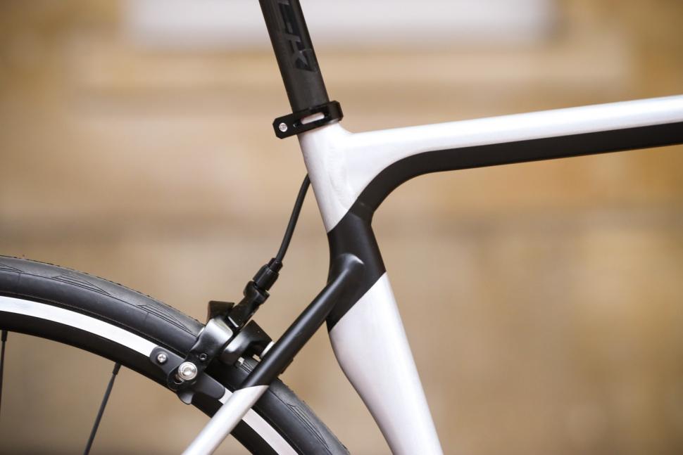 Tresca TCA-1 - seat tube junction.jpg