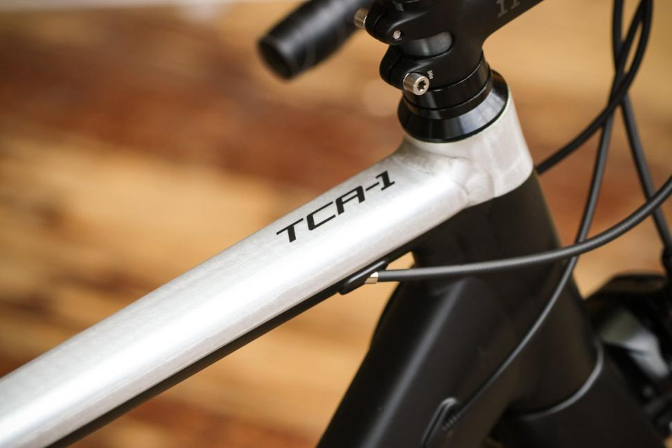 Tresca TCA-1 - top tube.jpg