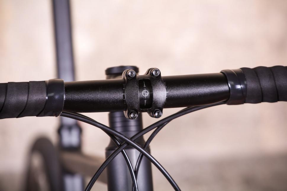 Triban RC 500 - bars 2.jpg