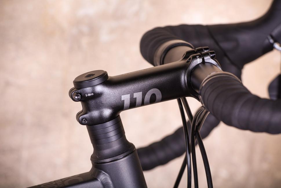 Triban RC 500 - stem.jpg