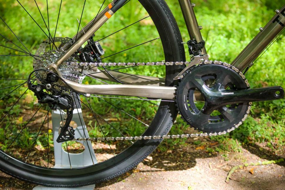 Triban RC 520 Gravel - drivetrain.jpg