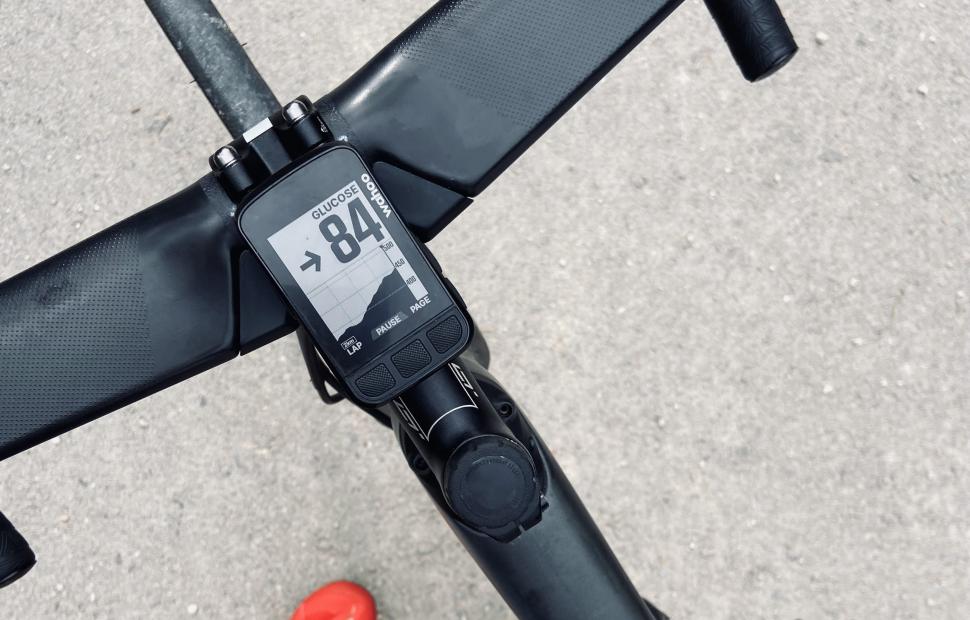 2022 Wahoo roam V2 supersapiens glucose monitoring device
