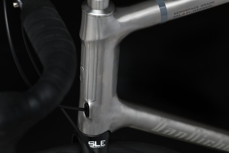 2022 Van Nicholas Zephyr Disc Titanium Head Tube